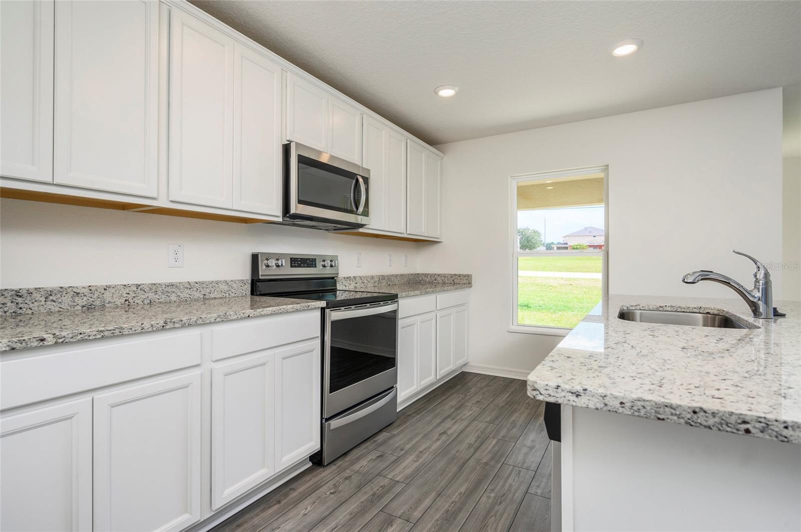 307 BOWFIN COURT