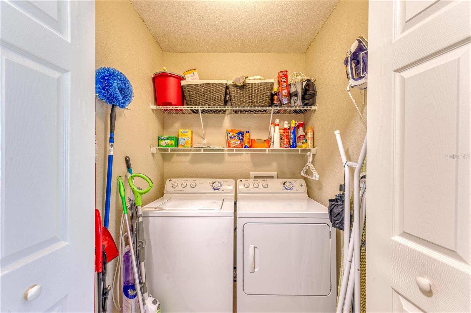 GRAND ESTUARY VI AT RIVER STRAND PH 2 - Residential Lease