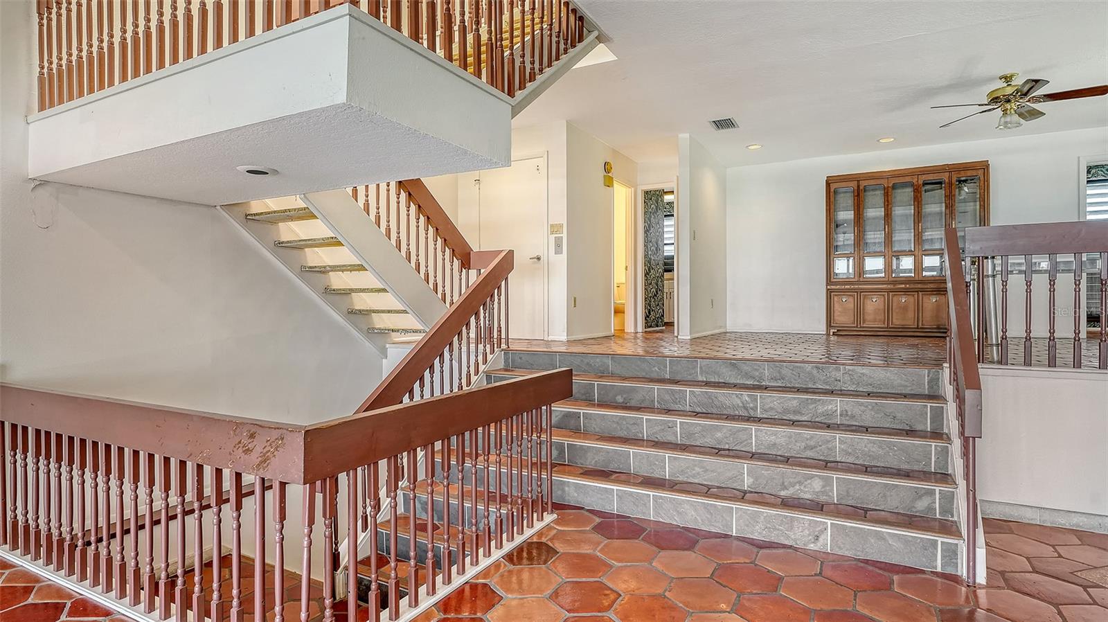 0222 BEACH ROAD - Residential