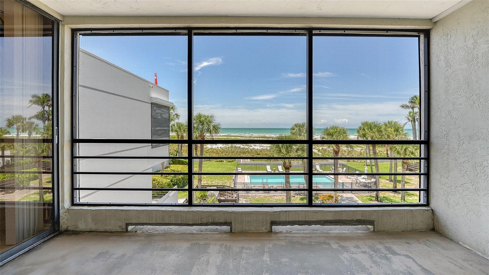 0222 BEACH ROAD - Residential