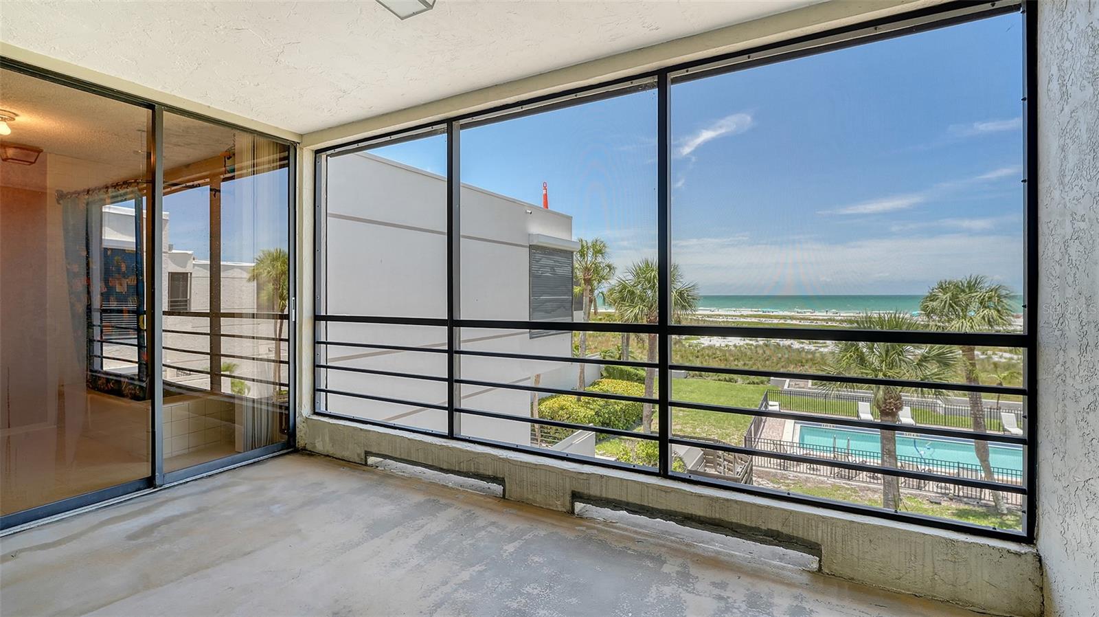 0222 BEACH ROAD - Residential