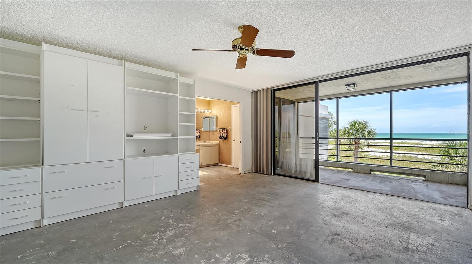 0222 BEACH ROAD - Residential