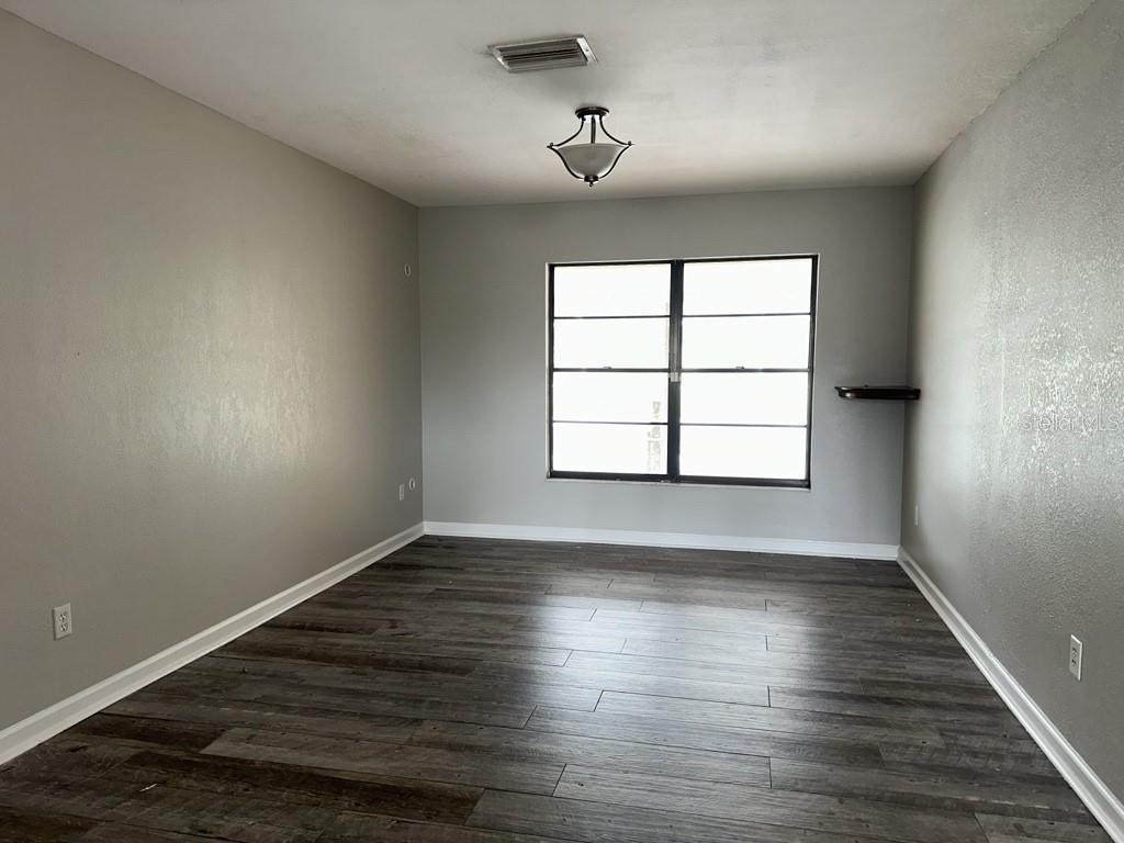 COUNTRY PLACE UNIT I - Residential Lease