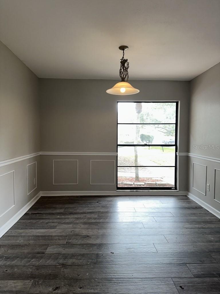 COUNTRY PLACE UNIT I - Residential Lease