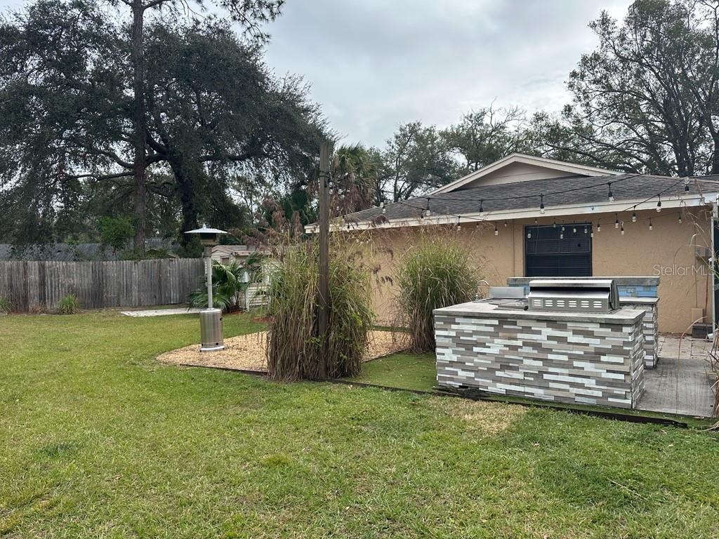 COUNTRY PLACE UNIT I - Residential Lease