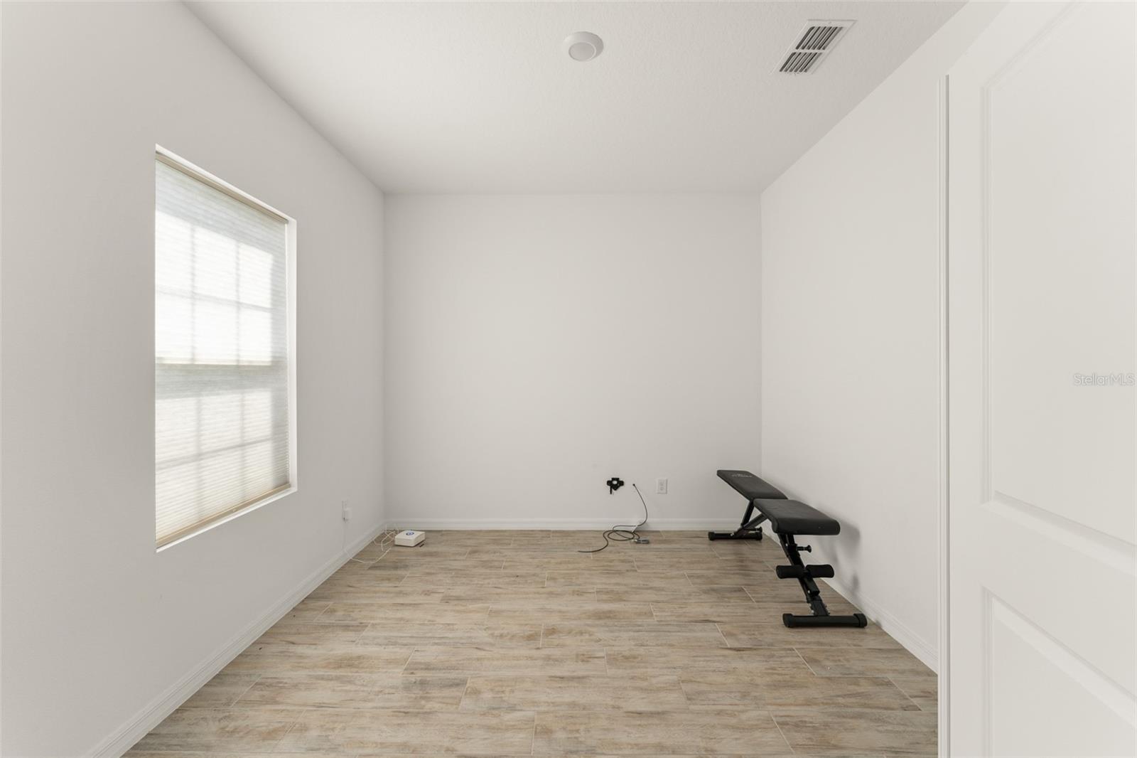 1612 HILL PARK DRIVE