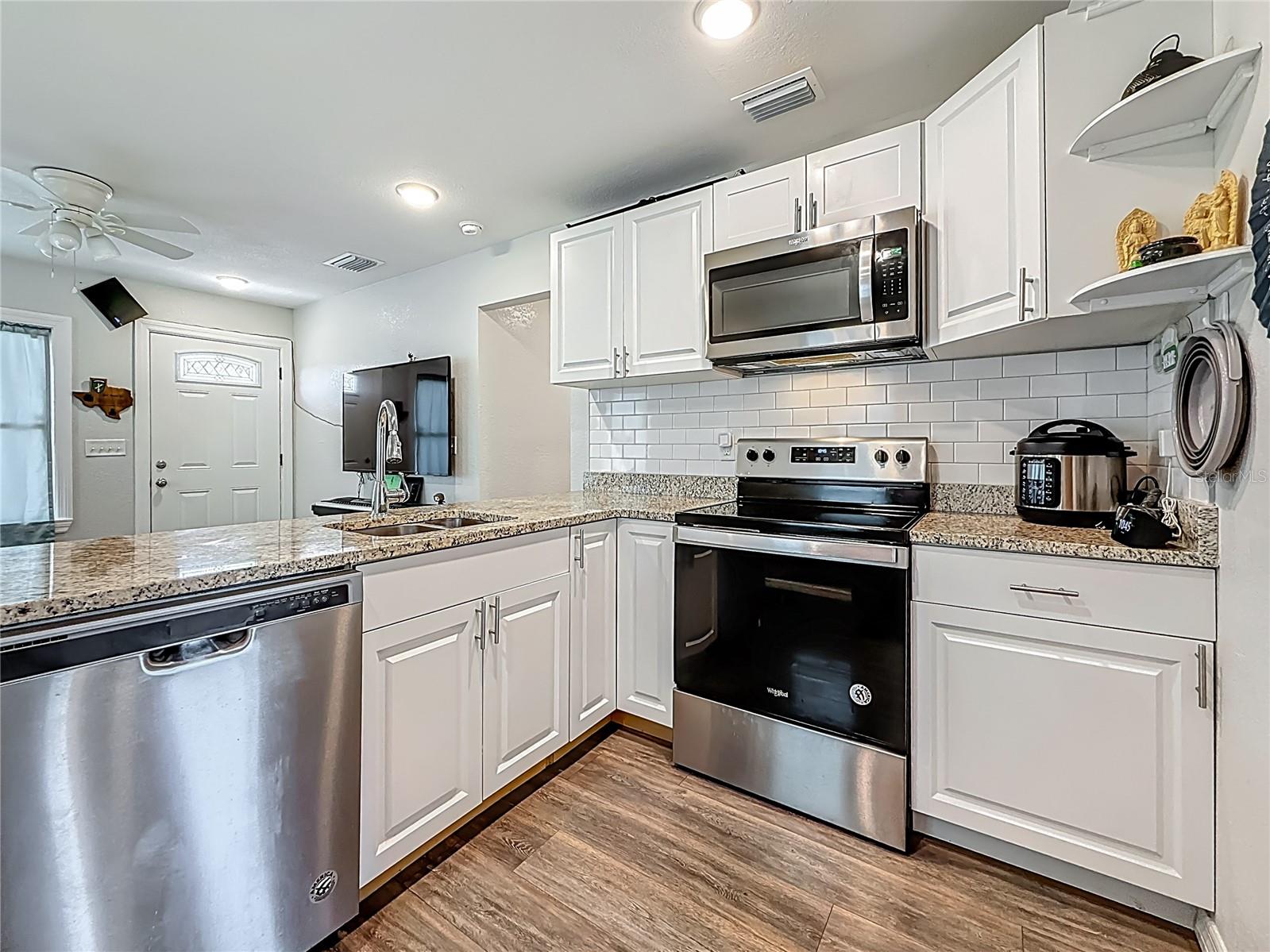 BLACKBERRY PARK - Residential