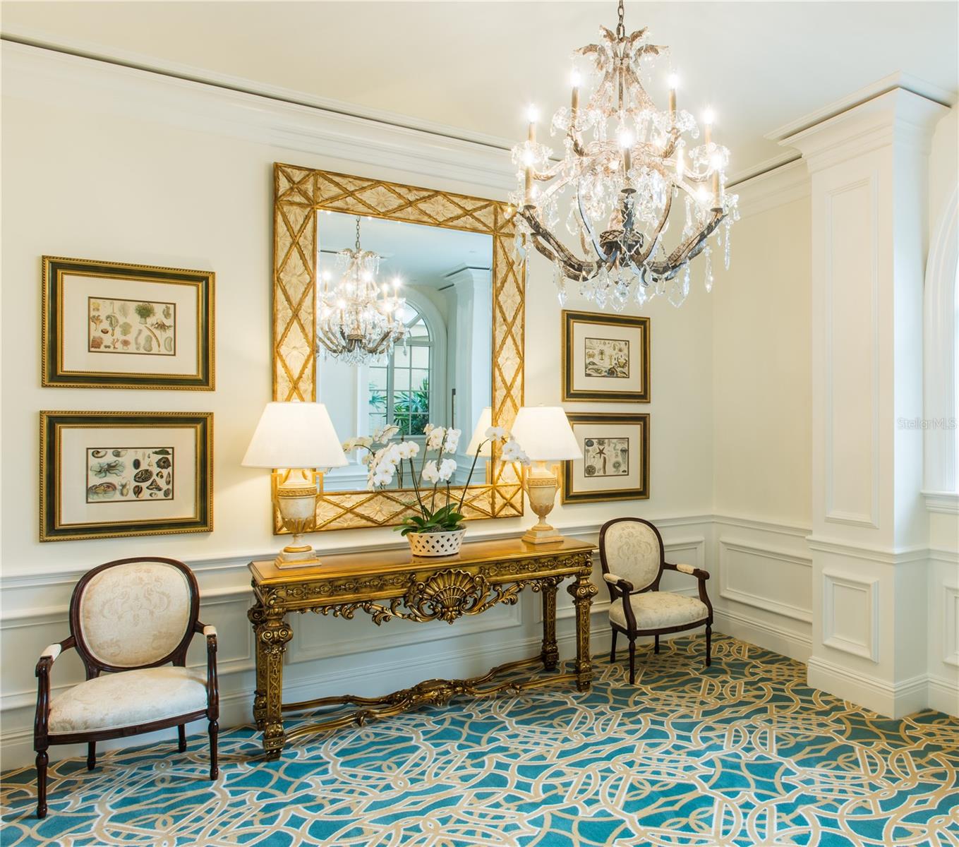 THE TOWER RESIDENCES - Residential