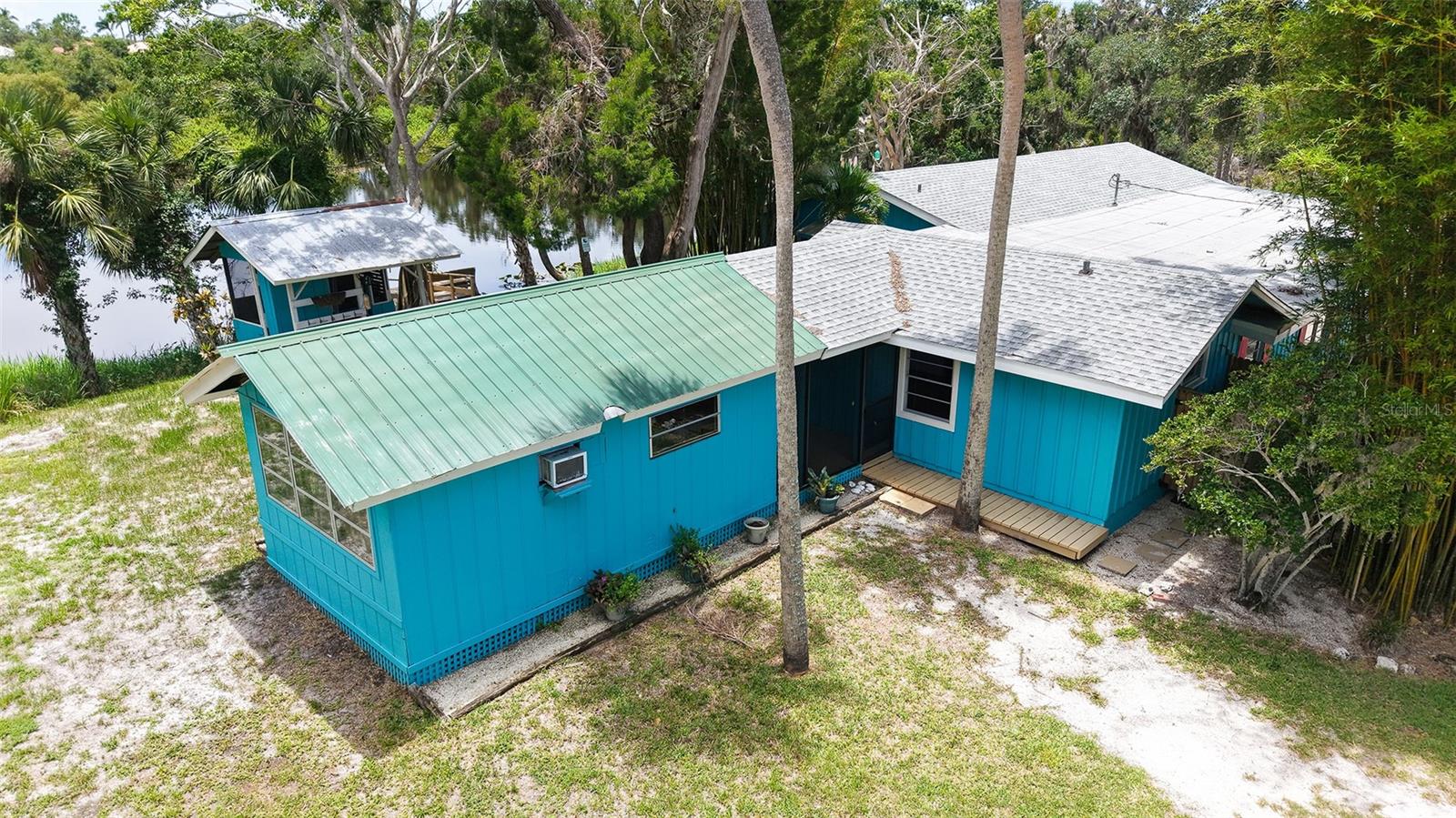 MARINELAND - Residential Lease
