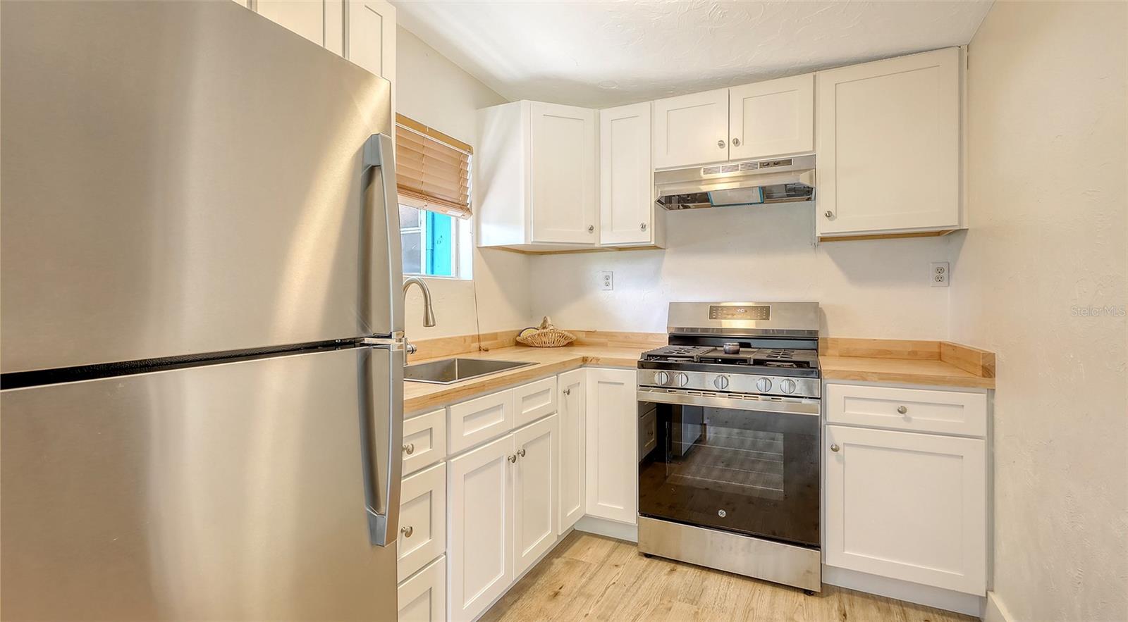 MARINELAND - Residential Lease