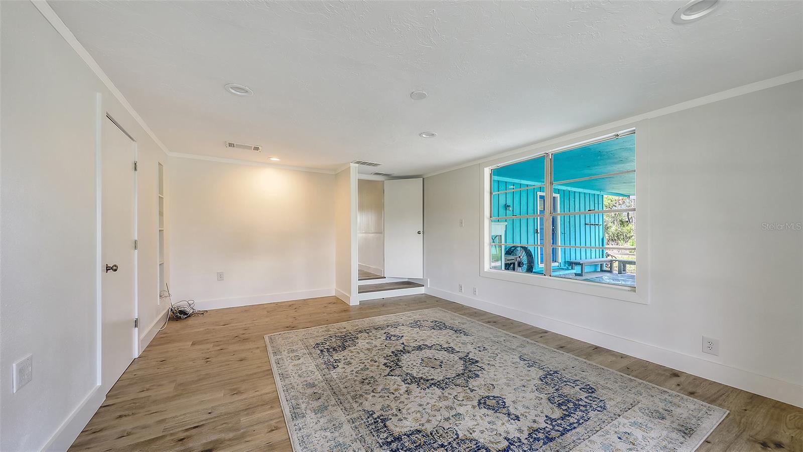 MARINELAND - Residential Lease