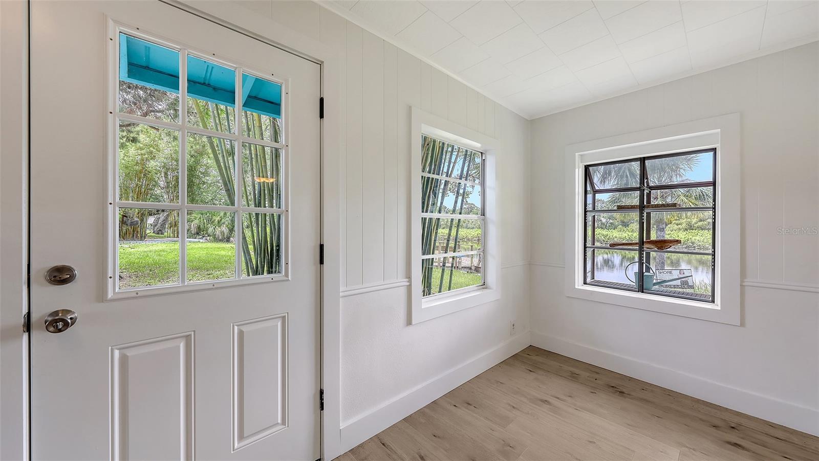 MARINELAND - Residential Lease