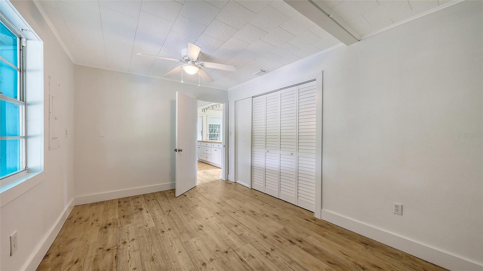 MARINELAND - Residential Lease