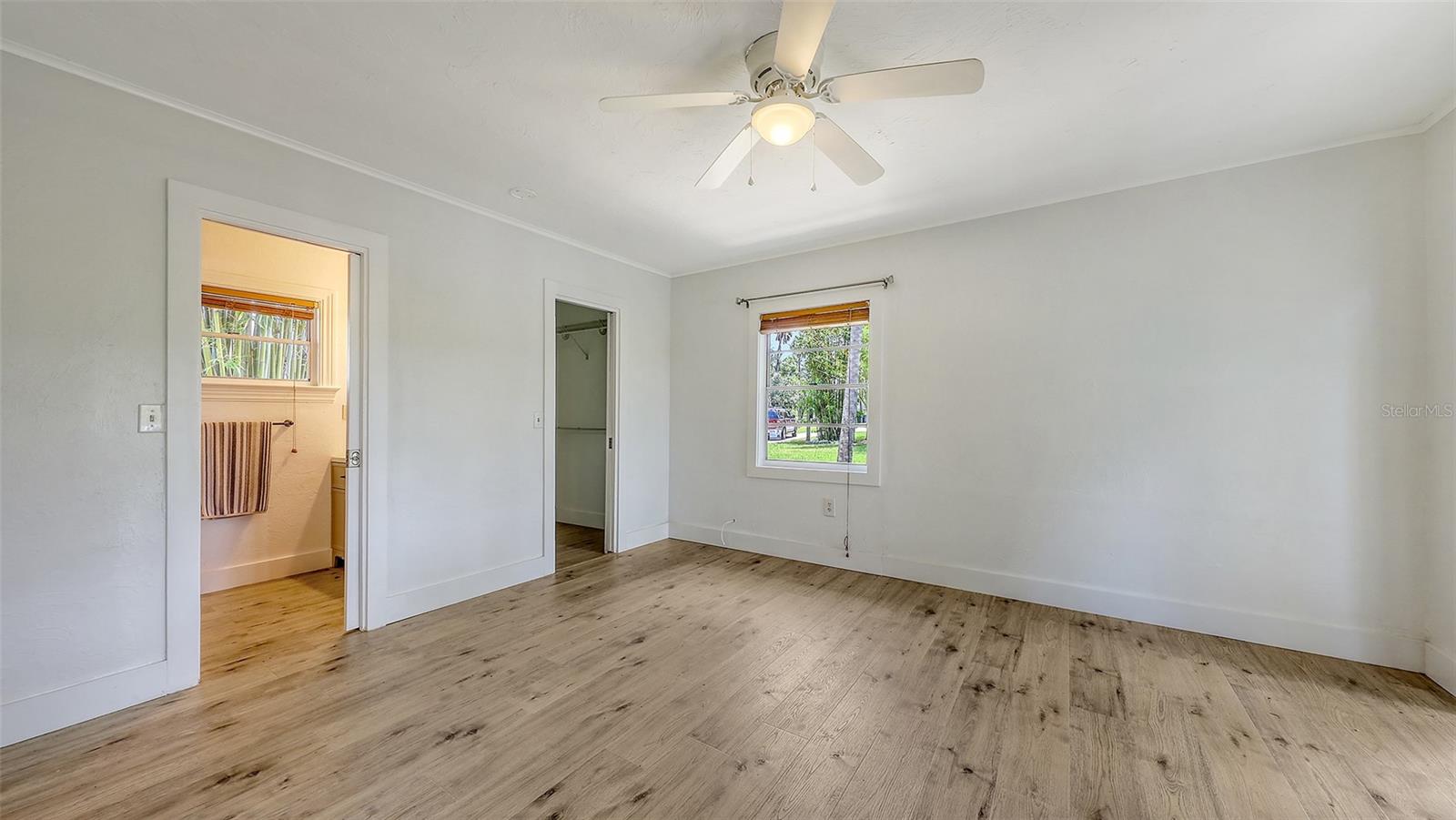 MARINELAND - Residential Lease