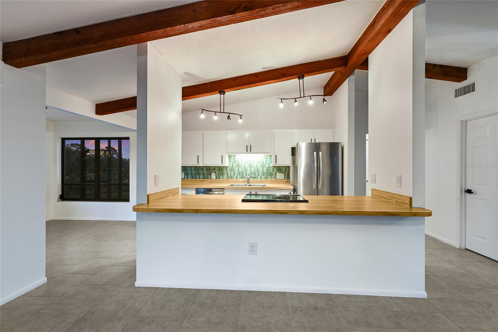 PHILLIPPI GARDENS 08 - Residential