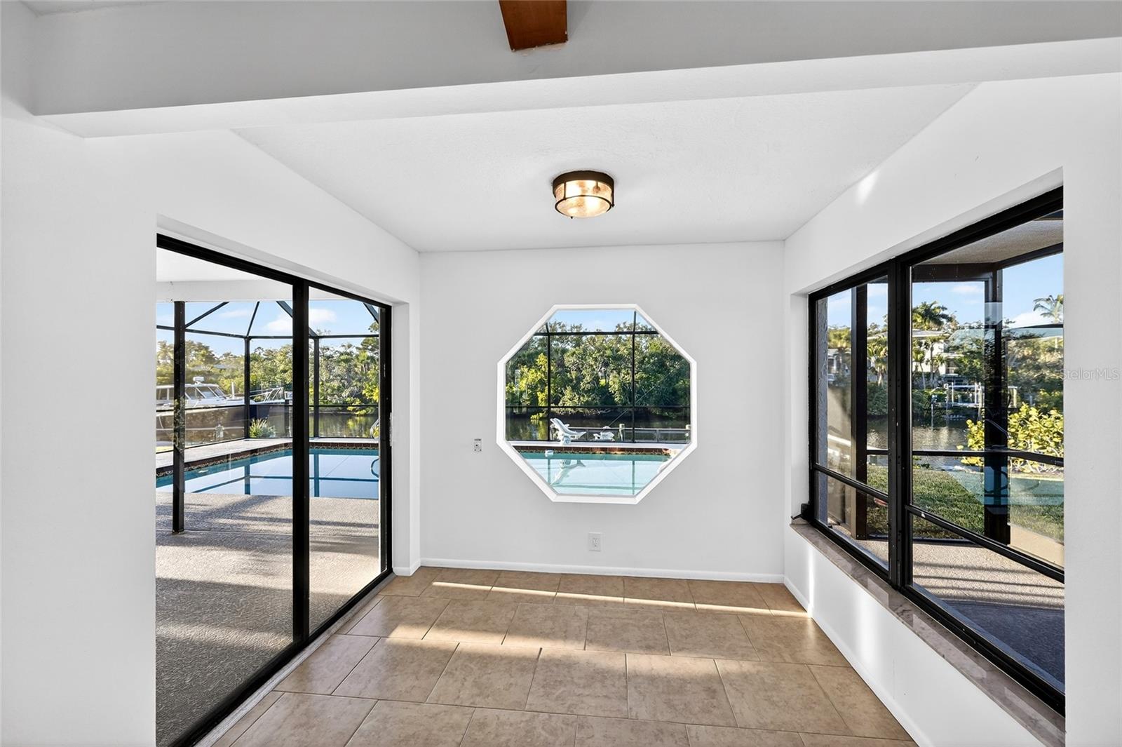 PHILLIPPI GARDENS 08 - Residential