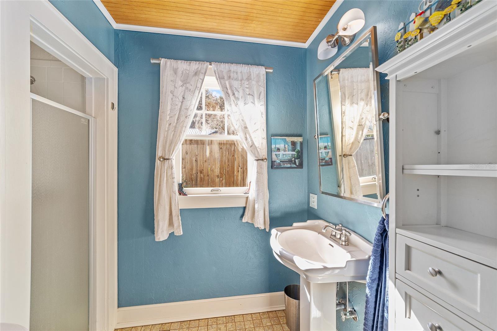 CALDWELLS ADD - Residential Lease