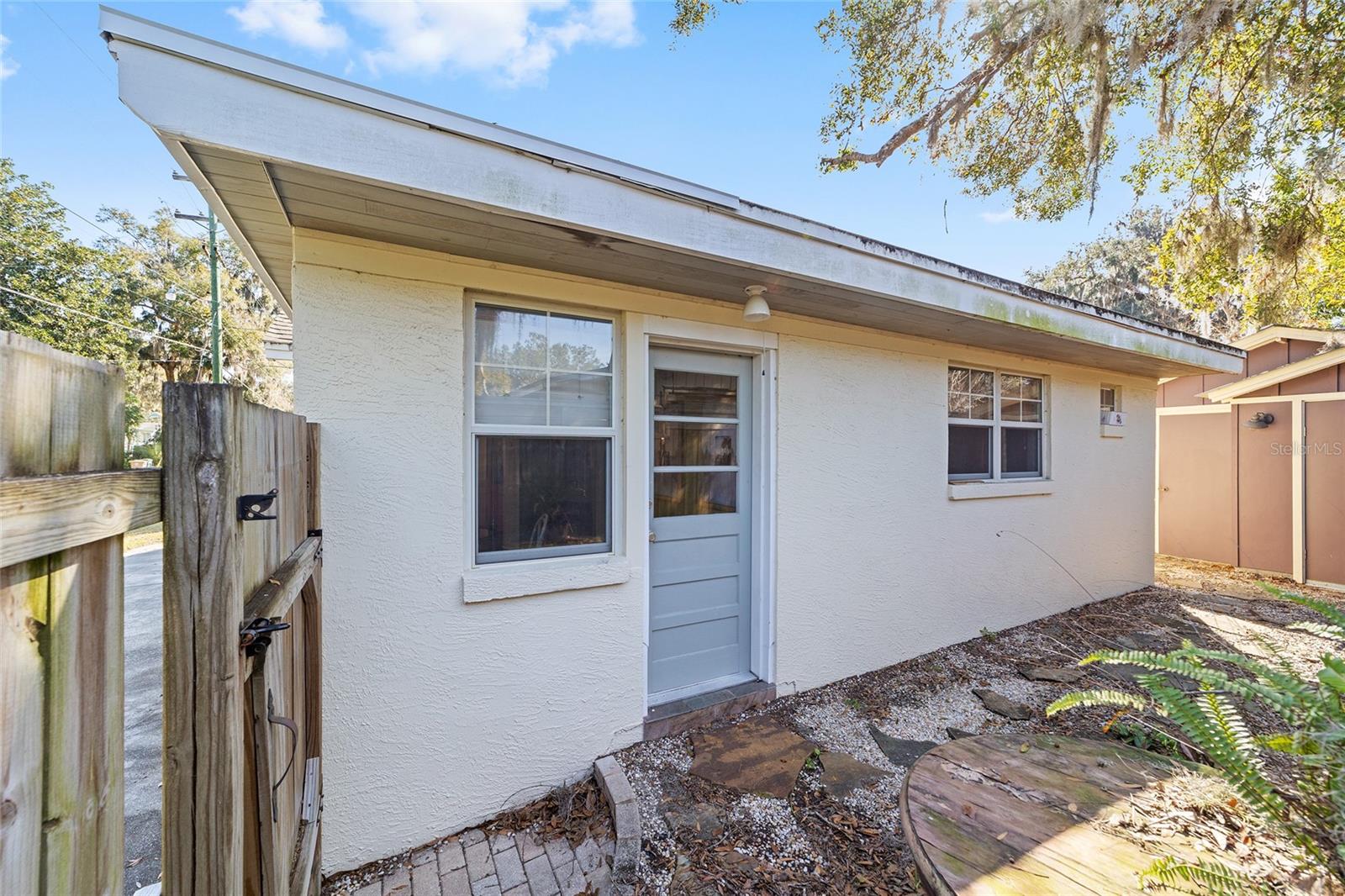 CALDWELLS ADD - Residential Lease