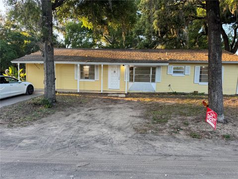 Photo of 37253 Westview Avenue, Dade City, FL 33525 (MLS # TB8513271)