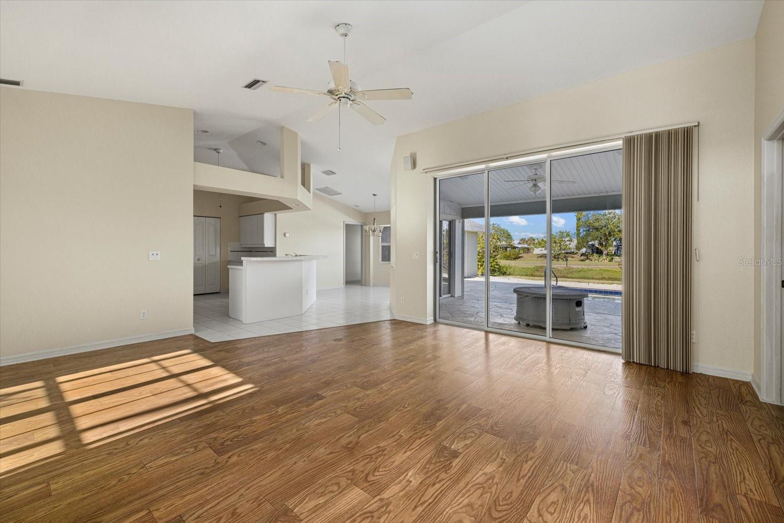 52 FAIRWAY ROAD