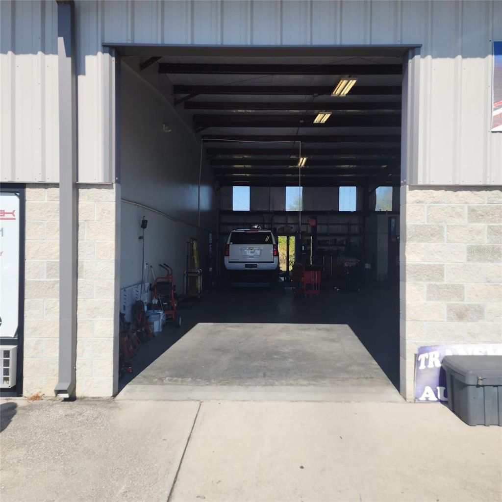 Photo of 6131 Anderson Road, Tampa, FL 33634 (MLS # TB8467247)