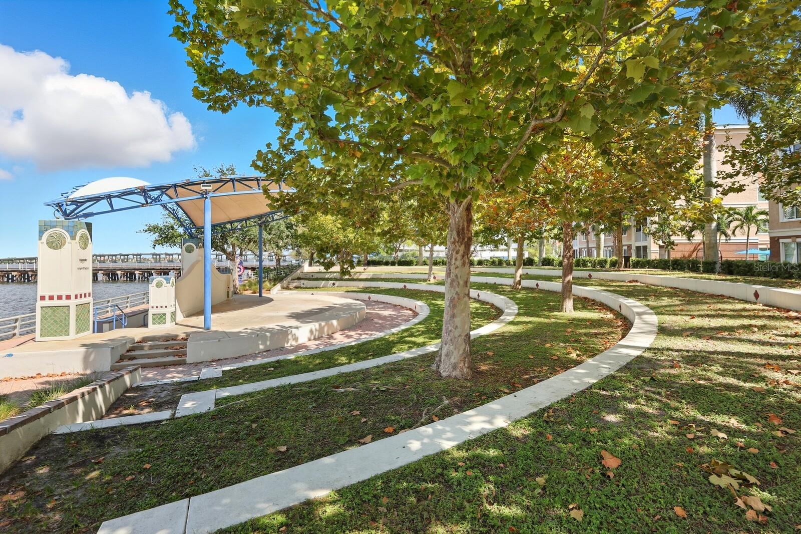 RIVER DANCE - Residential