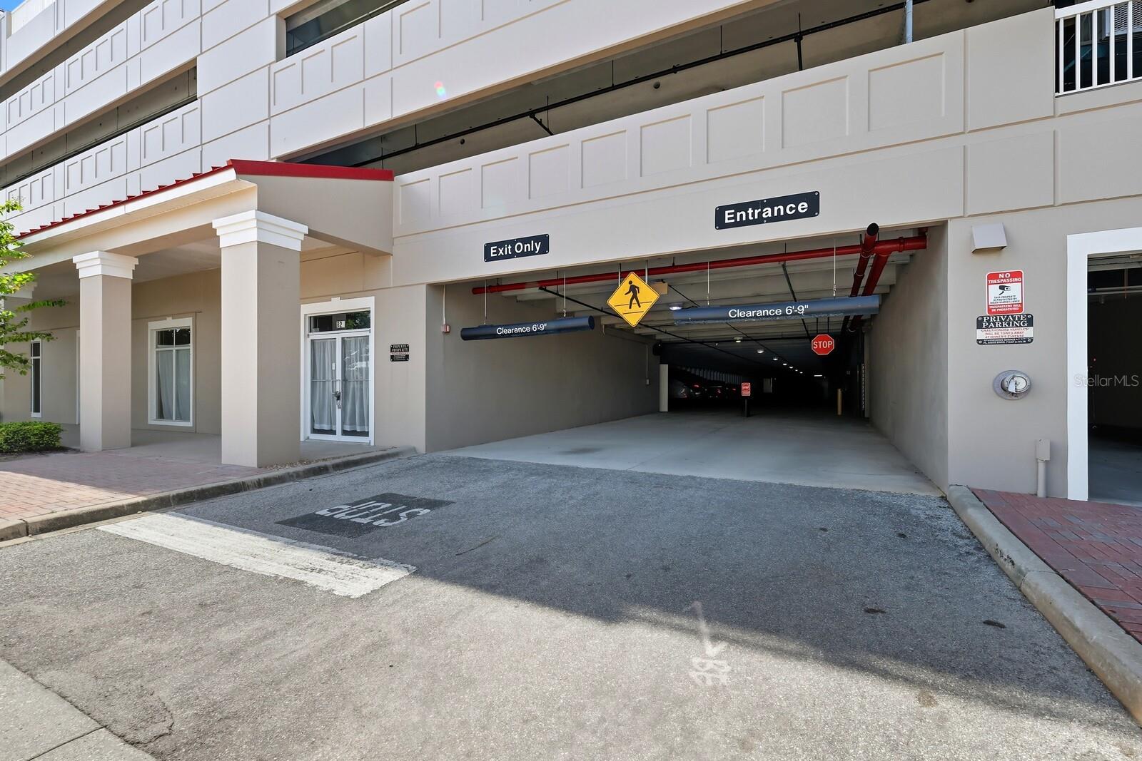 RIVER DANCE - Residential