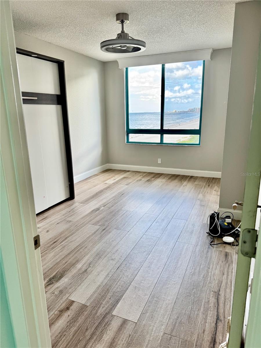 ULTIMAR ONE CONDO - Residential