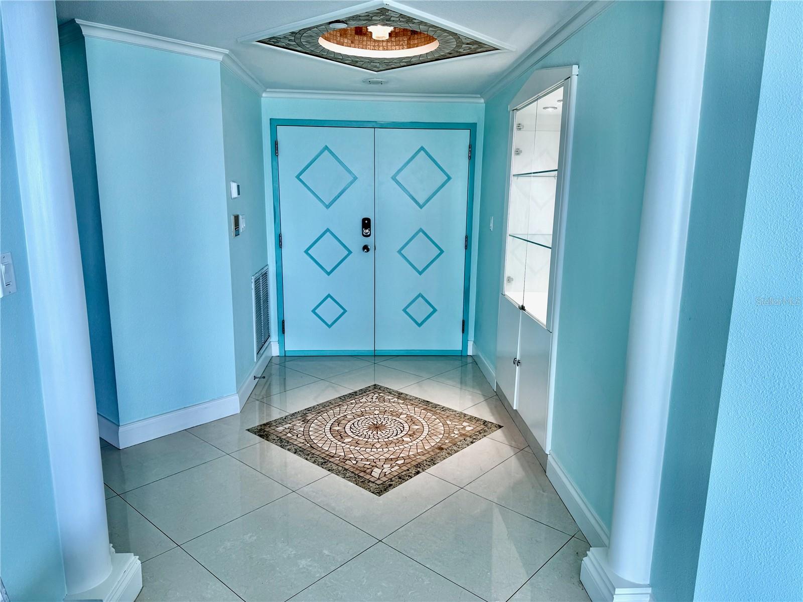 ULTIMAR ONE CONDO - Residential