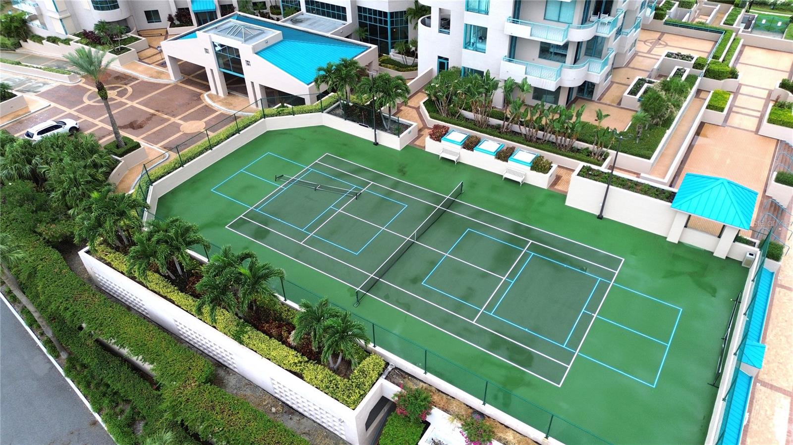 ULTIMAR ONE CONDO - Residential