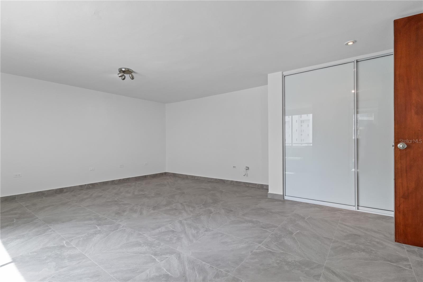 CONDADO - Residential