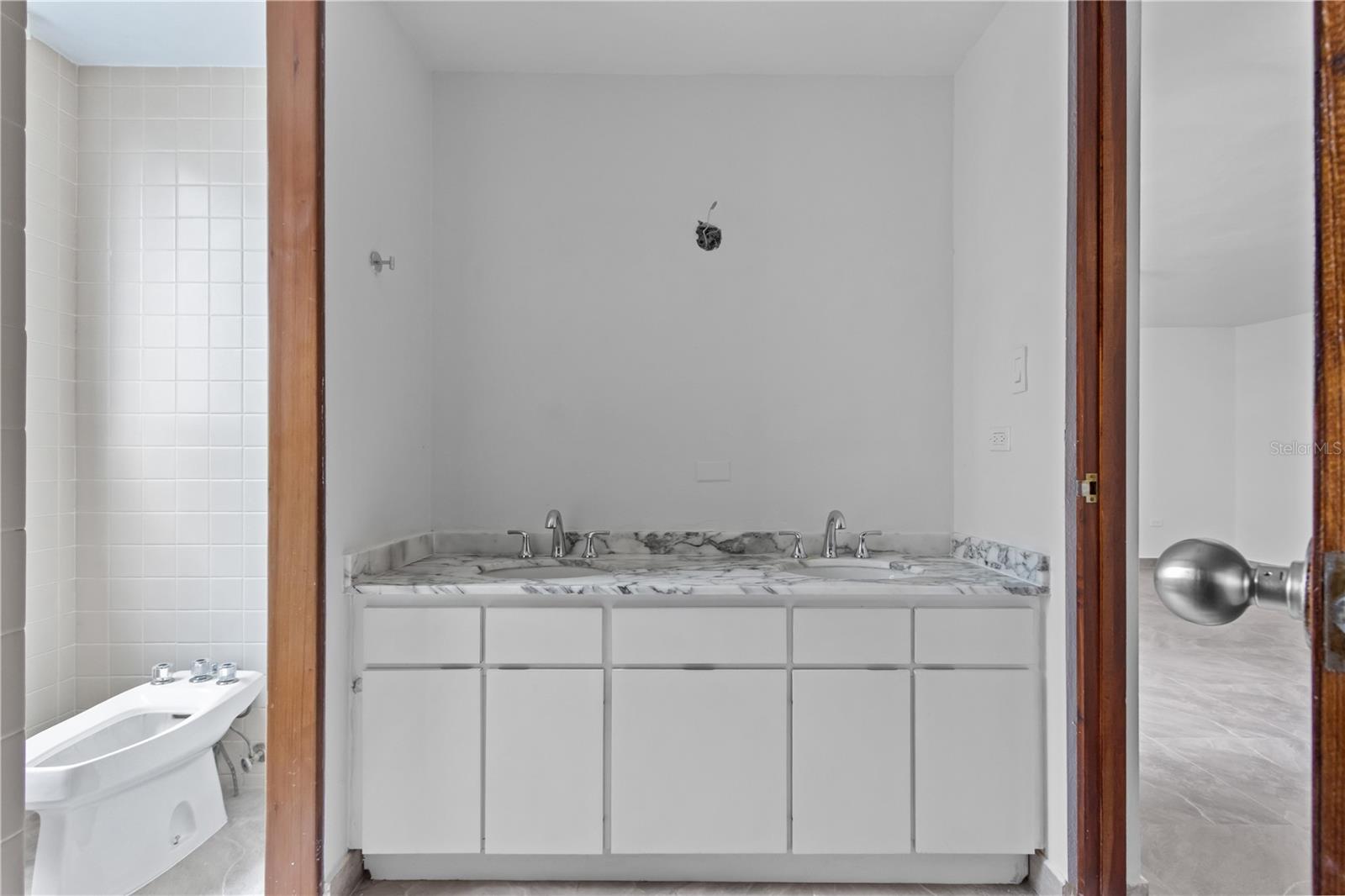 CONDADO - Residential