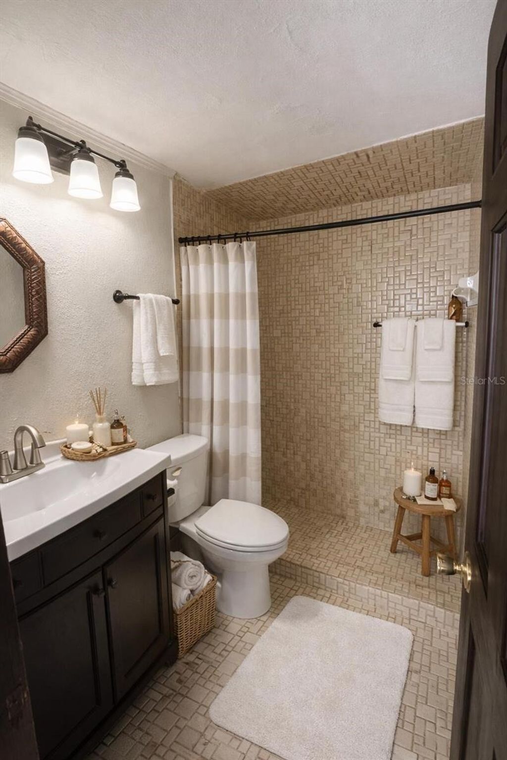 Photo of 5020 Pine Street, Seffner, FL 33584 (MLS # O6374027)