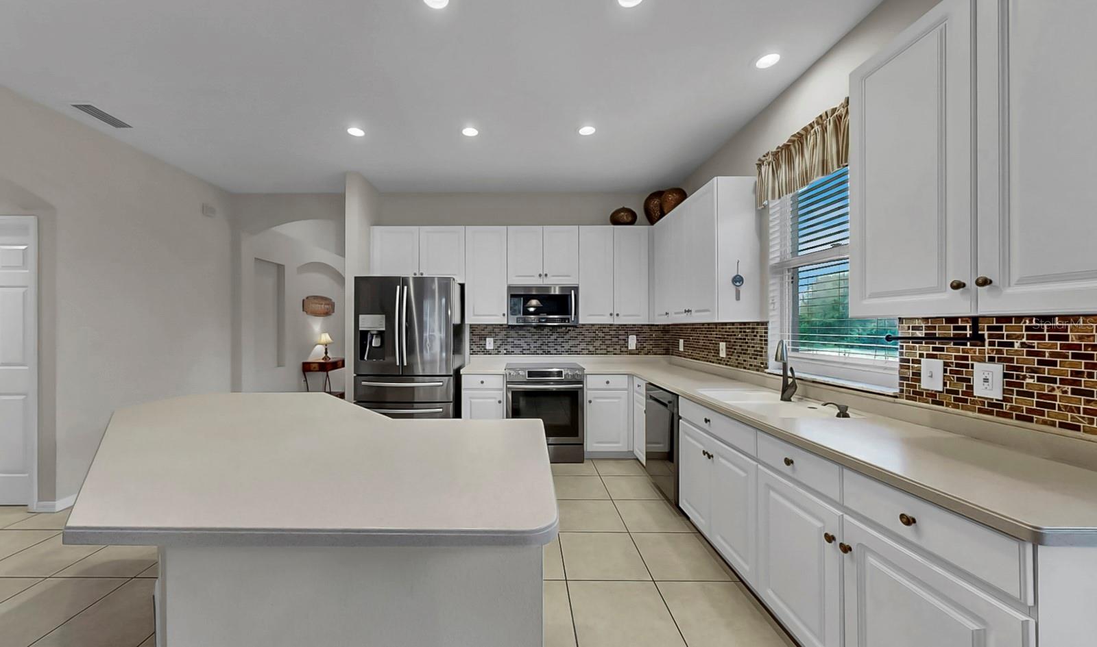 FISHHAWK RANCH PH 2 PRCL - Residential
