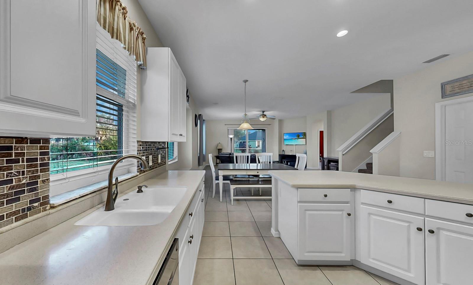 FISHHAWK RANCH PH 2 PRCL - Residential