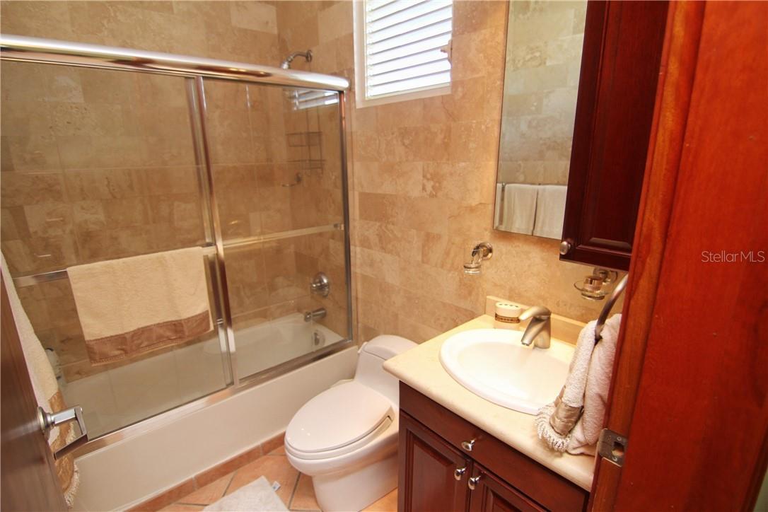 DORADO BEACH EAST - Residential