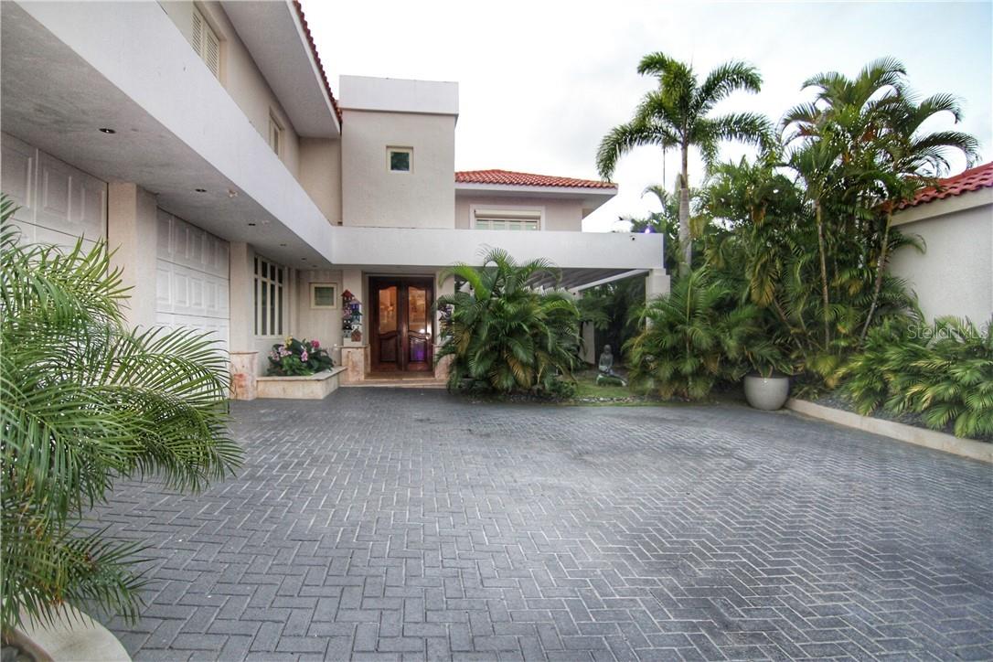 DORADO BEACH EAST - Residential