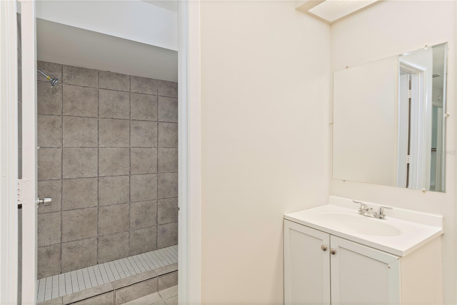 DELTONA LAKES UNITY 21 - Residential