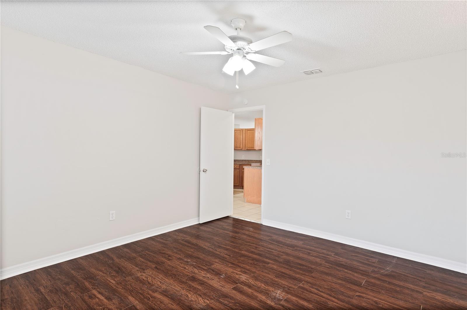 DELTONA LAKES UNITY 21 - Residential