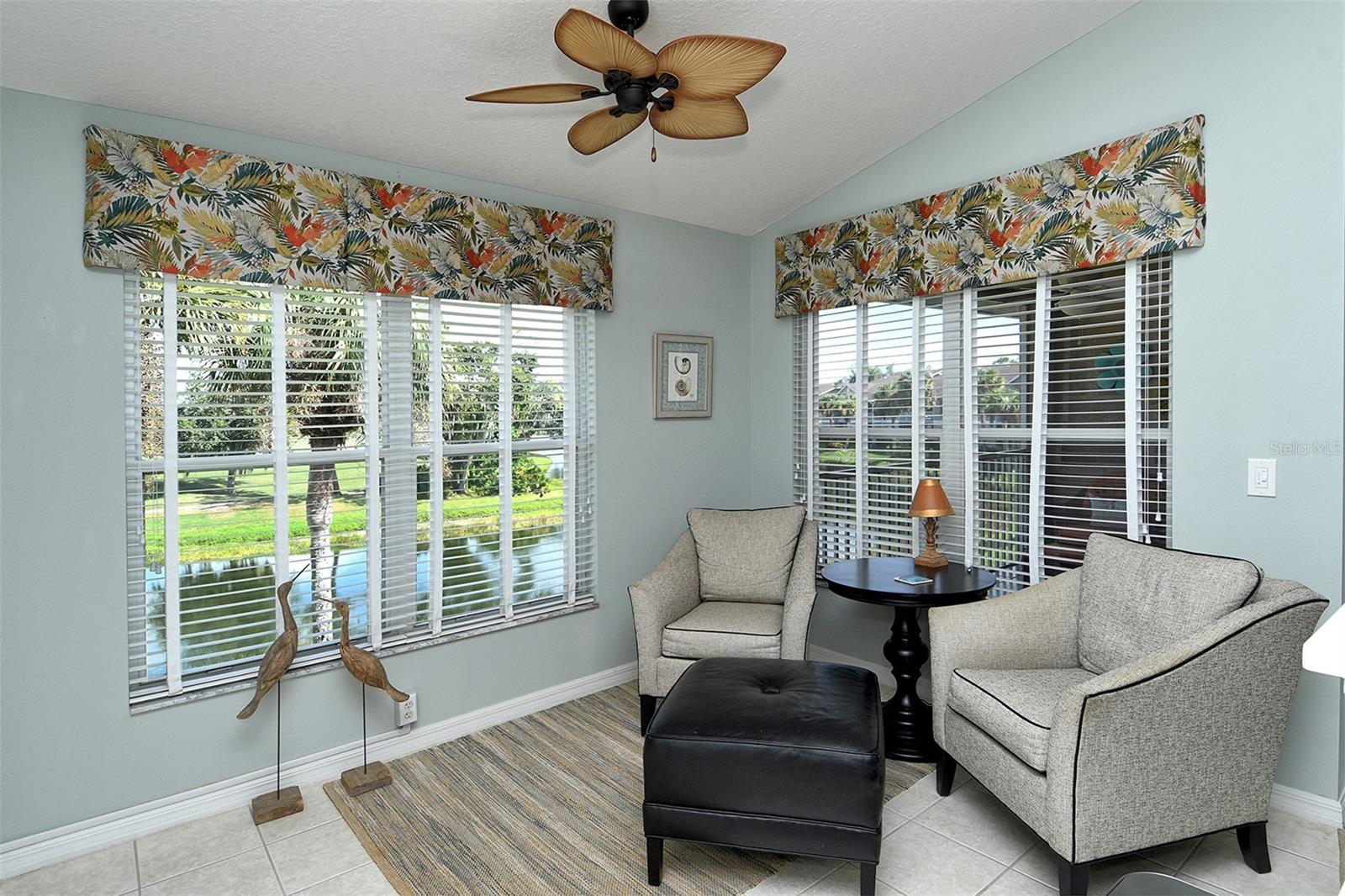 HERITAGE OAKS GOLF & COUNTRY CLUB - Residential