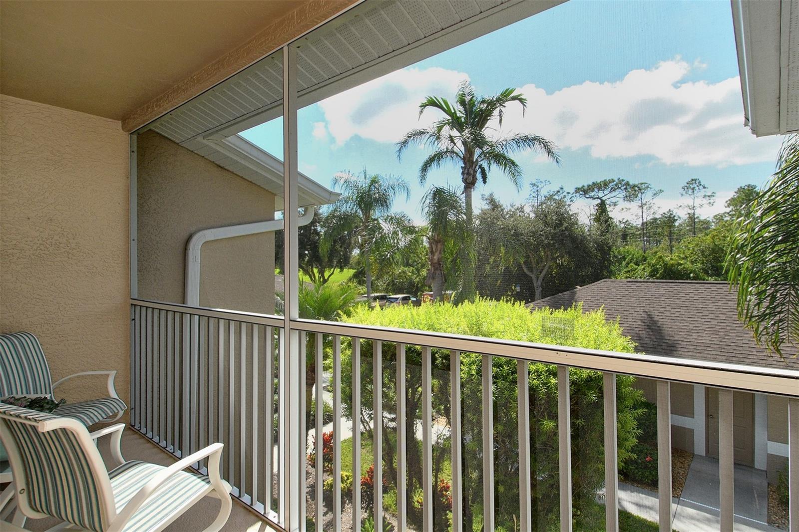 HERITAGE OAKS GOLF & COUNTRY CLUB - Residential