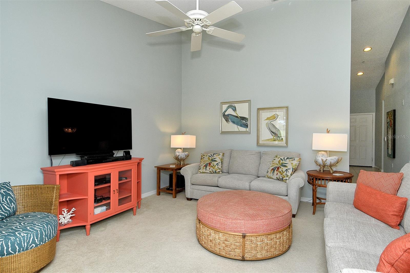 HERITAGE OAKS GOLF & COUNTRY CLUB - Residential