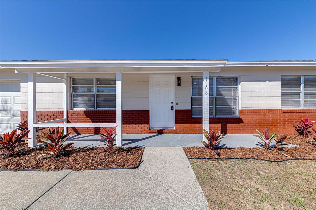 Photo of 1508 N 26th Terrace, Haines City, FL 33844 (MLS # O6383283)