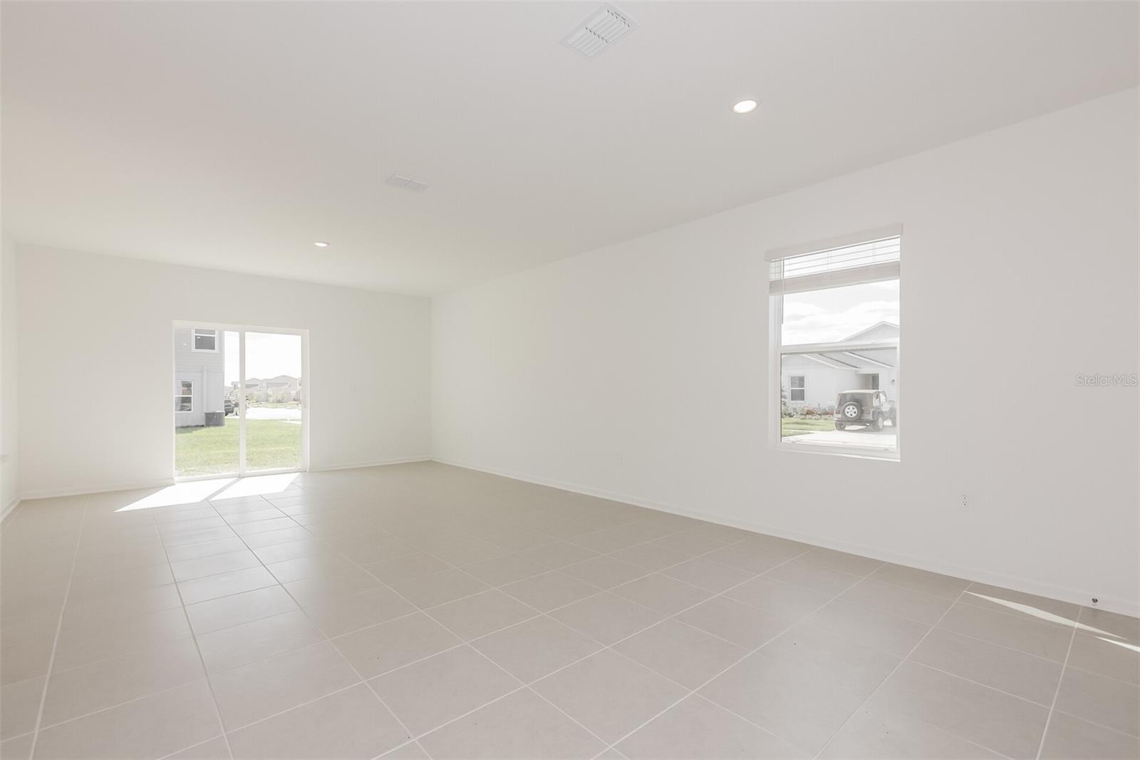 HUNT CLUB/LK WALES PH 1 - Residential Lease