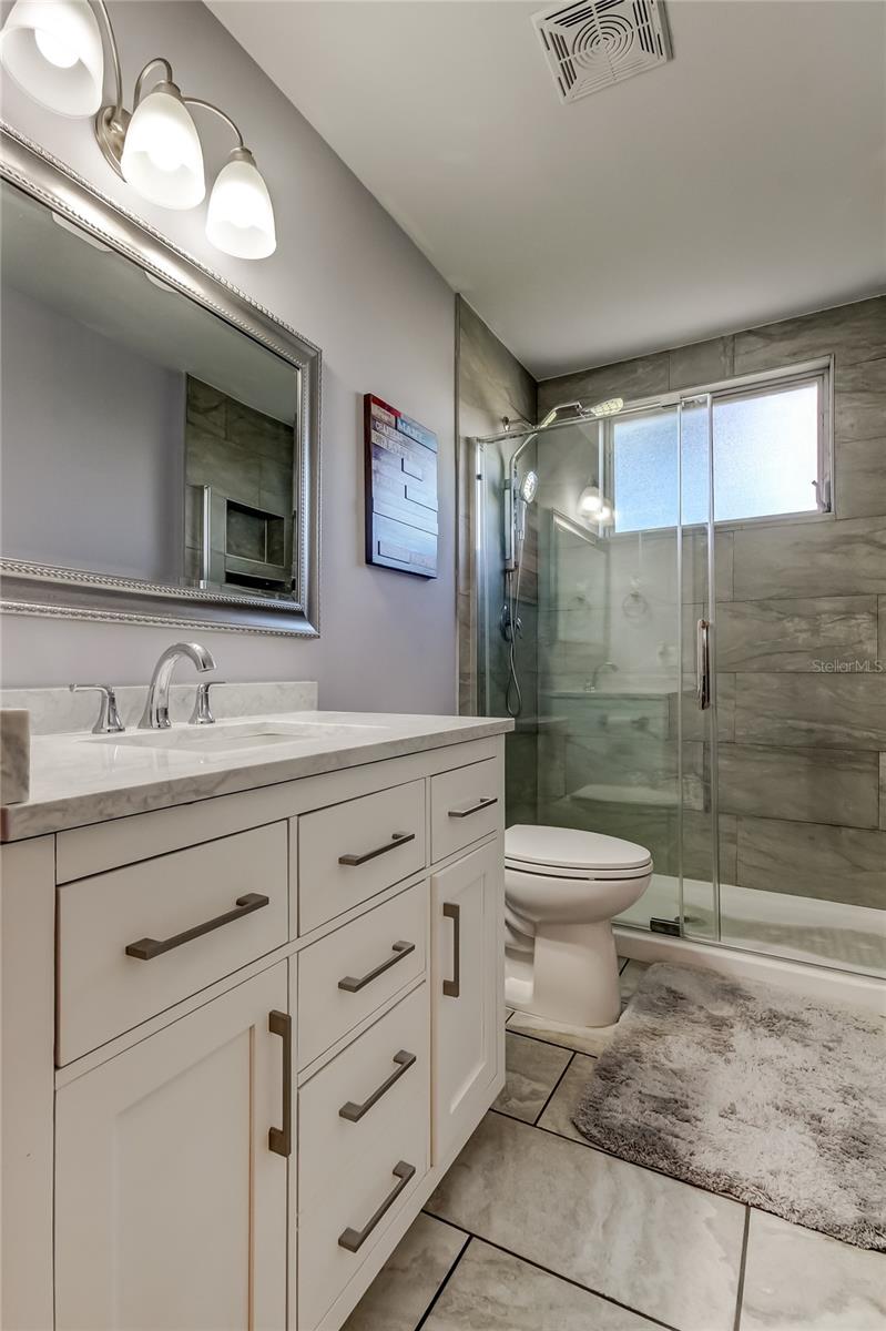 ON TOP OF THE WORLD - Residential