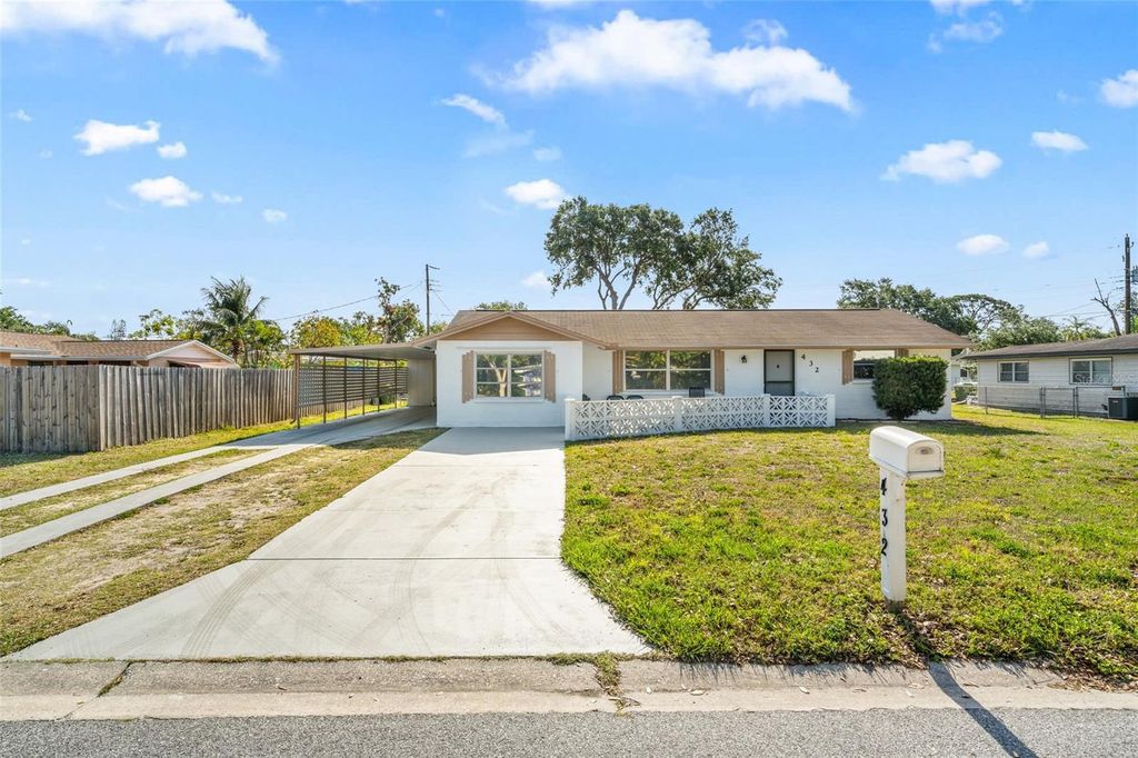 Photo of 432 Crosby Court, Sarasota, FL 34237 (MLS # A4648626)
