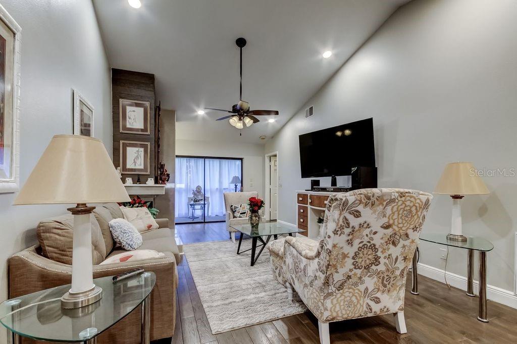 EAGLES GLEN CONDO - Residential