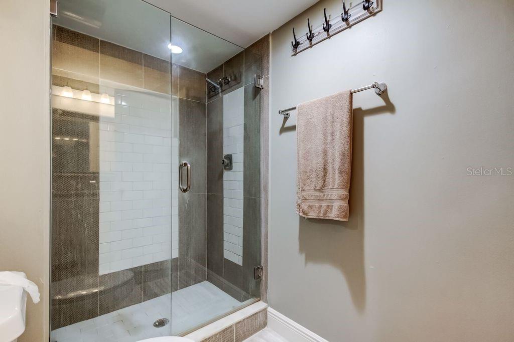 EAGLES GLEN CONDO - Residential