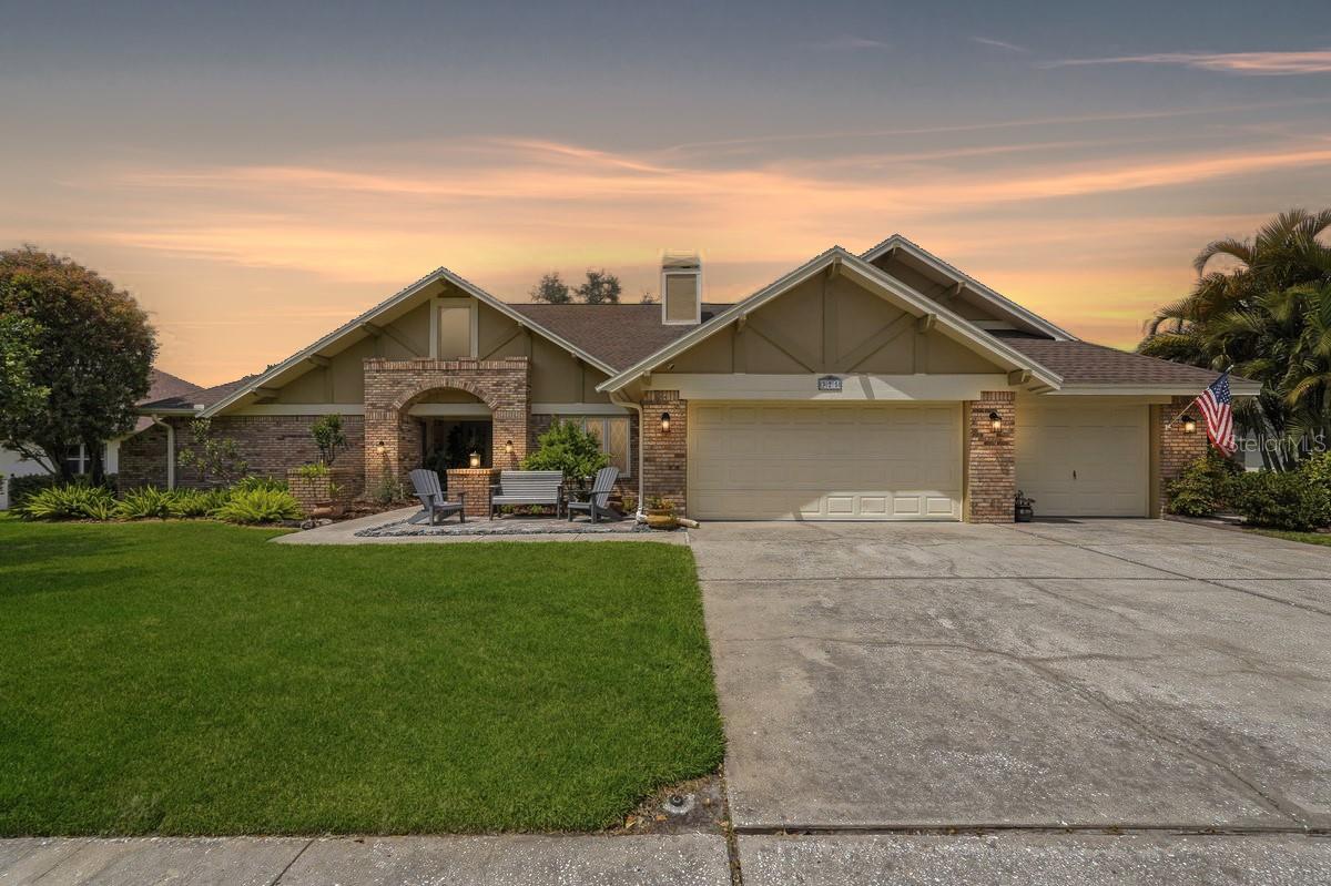 BARRINGTON OAKS WEST - Residential