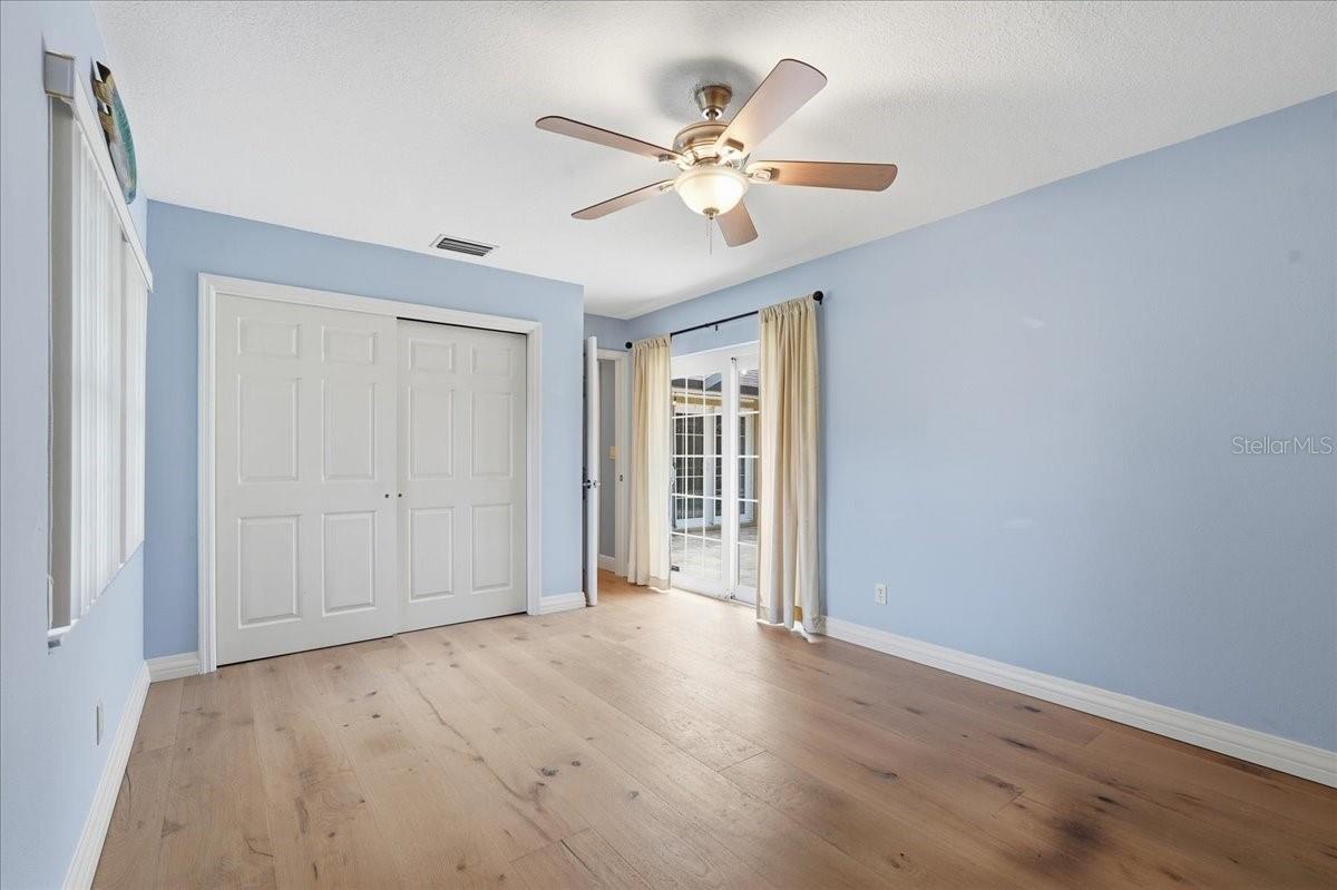 BARRINGTON OAKS WEST - Residential